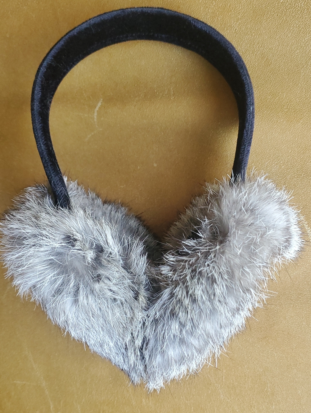Real Rabbit Fur Earmuffs - Picture 6 of 8